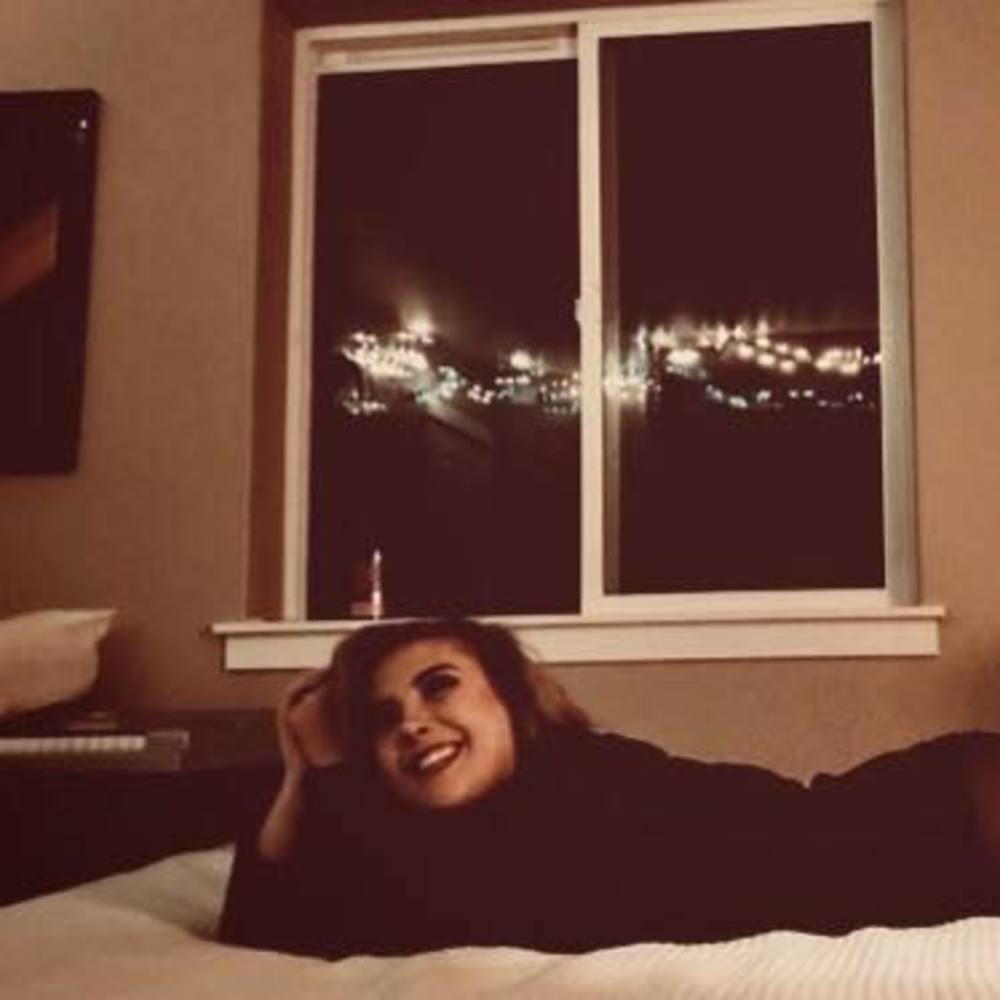 Meet your Posher, Alessandra